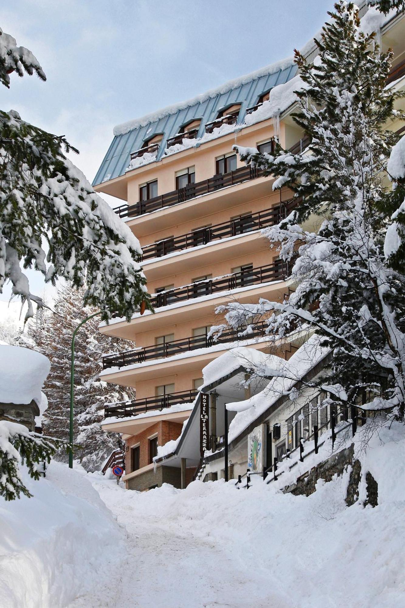 Hotel La Terrazza Oulx Екстериор снимка