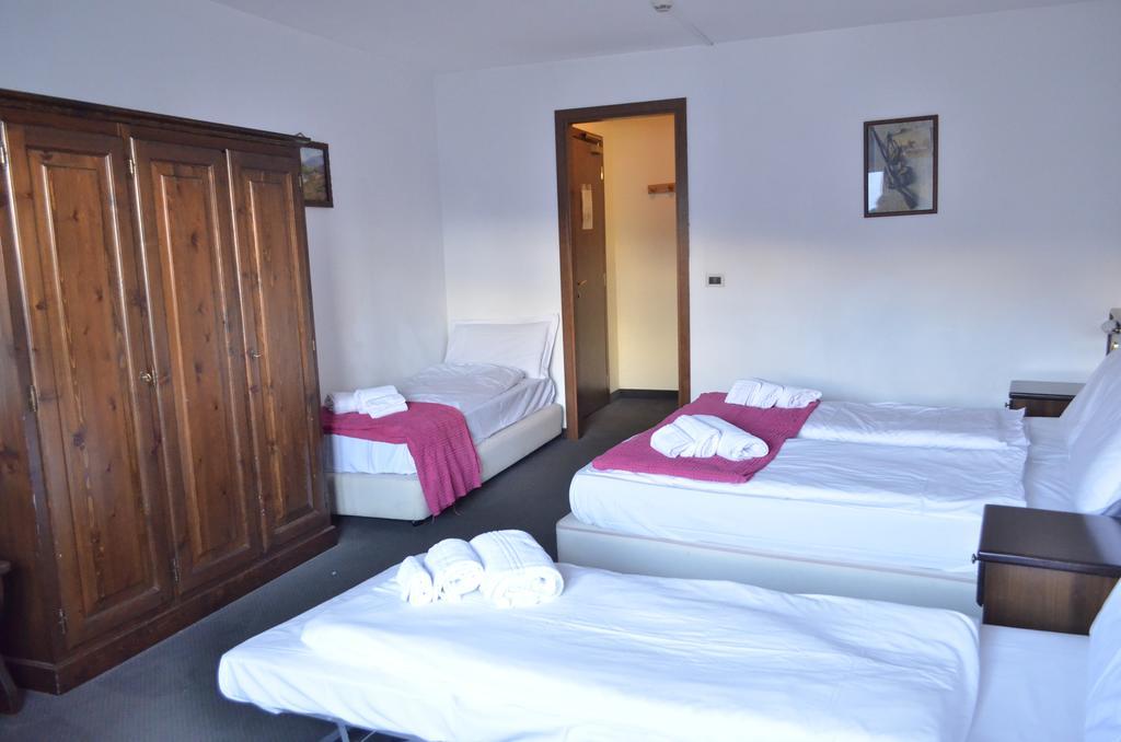 Hotel La Terrazza Oulx Екстериор снимка