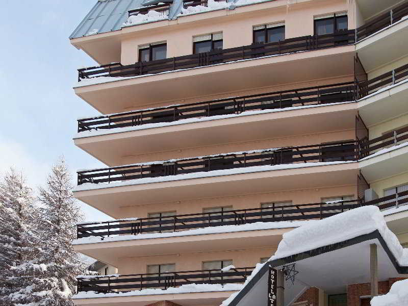 Hotel La Terrazza Oulx Екстериор снимка
