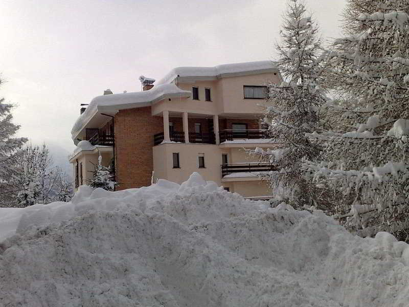 Hotel La Terrazza Oulx Екстериор снимка